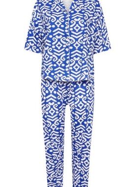 Vintage- Blue and White Patterned 100% cotton pajama set